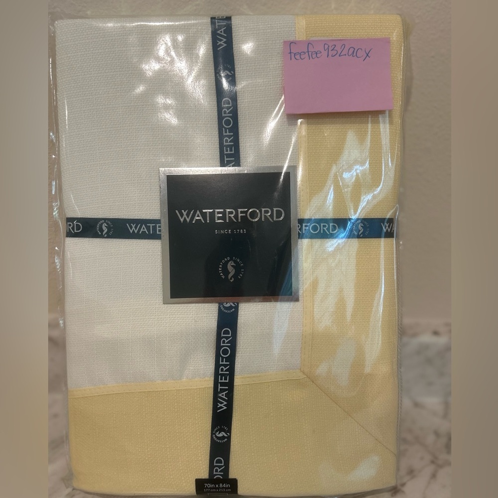 WATERFORD Yellow White Clarissa Lemon Tablecloth 70x84 Formal Seats 6-8 People